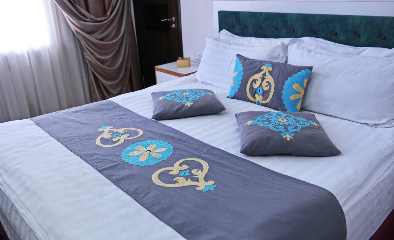 Rohat Hotel Duşanbe Dış mekan fotoğraf